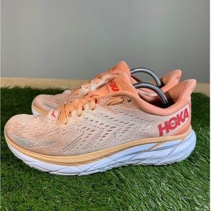 Hoka Clifton 8